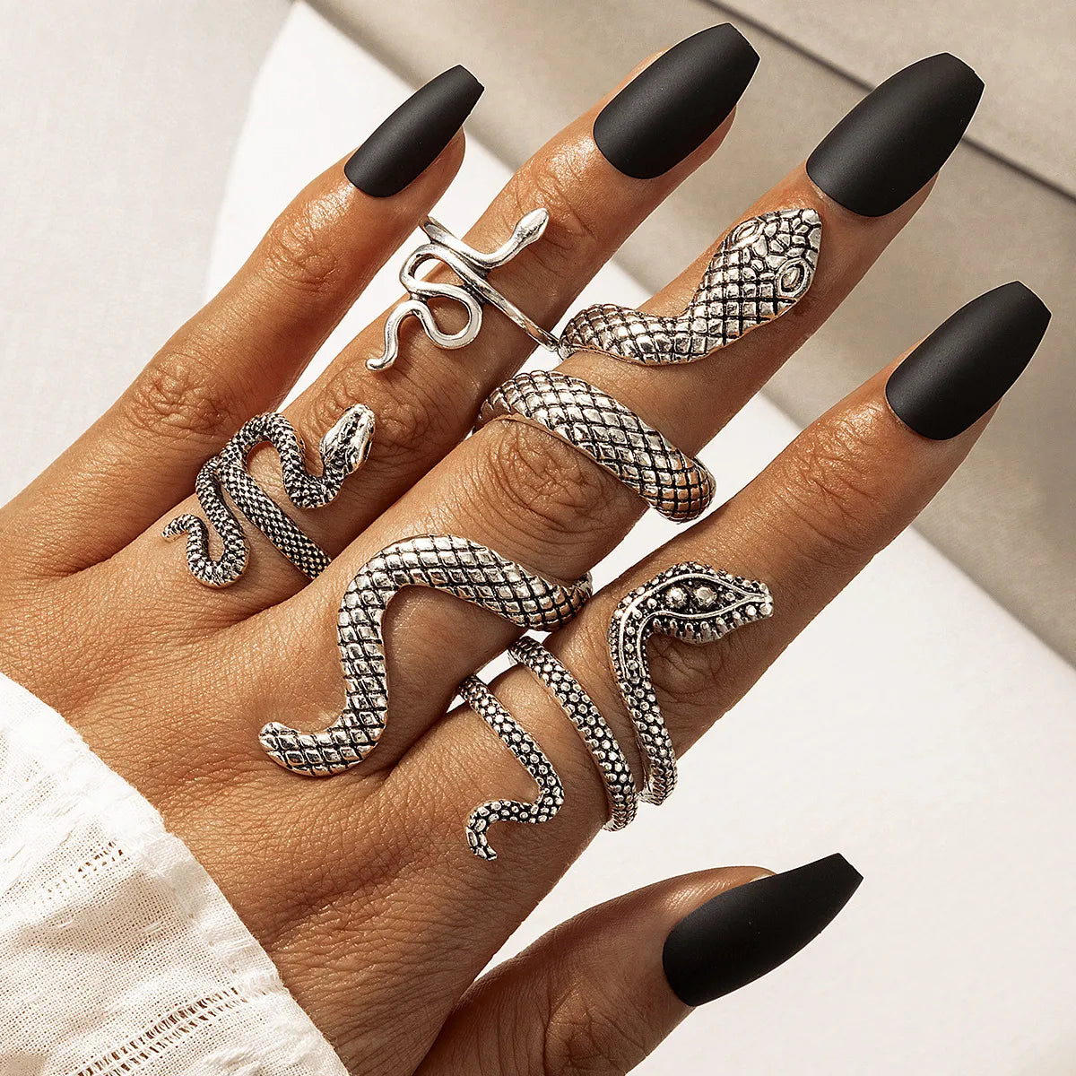 Vintage Long Snake Ring Set For Women Gold Silver Black Color Adjustable Finger Jewelry Gothic Female Gift